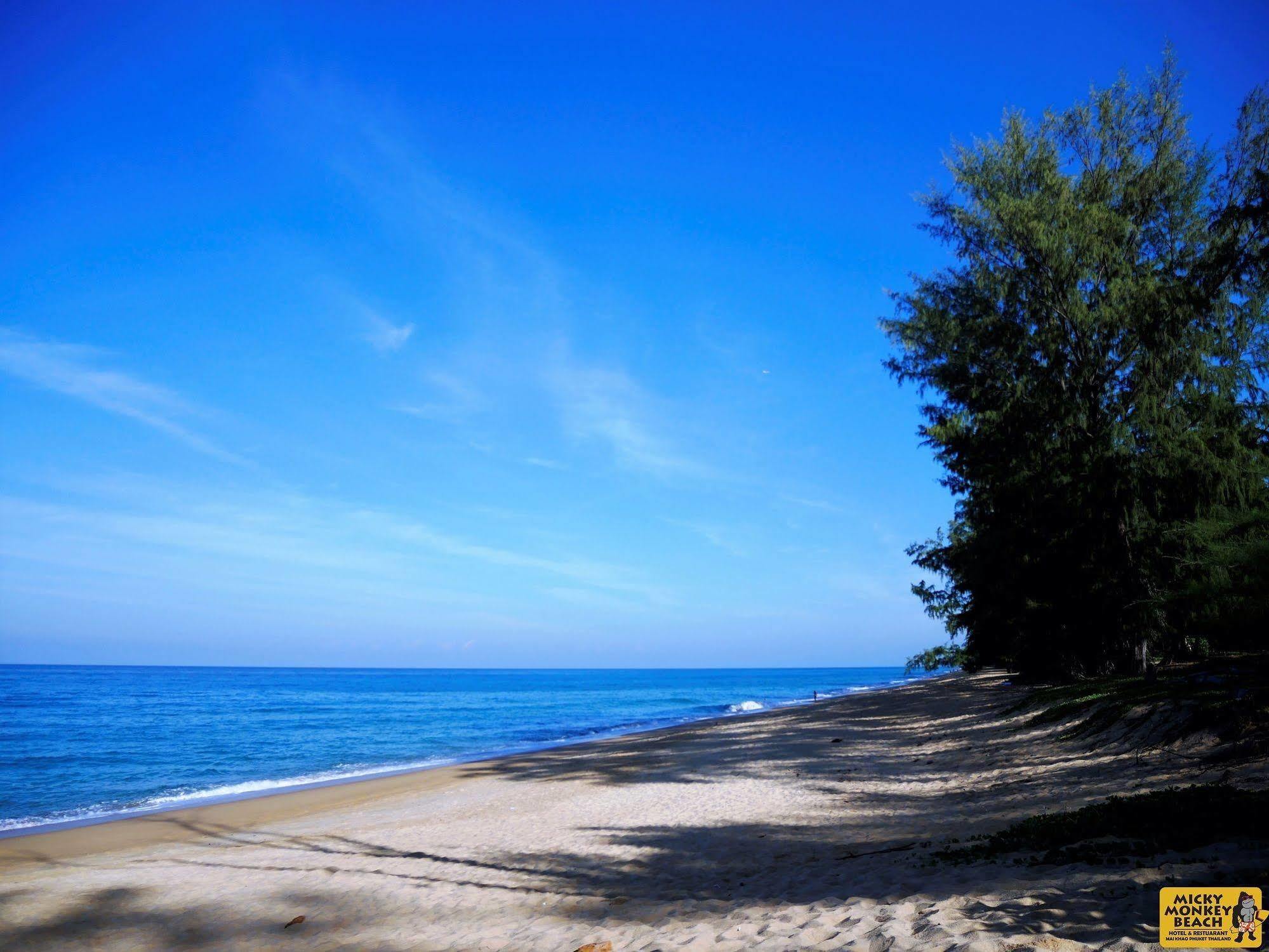 Micky Monkey Beach Hotel Phuket Maikhao Thailand Mai Khao Eksteriør billede